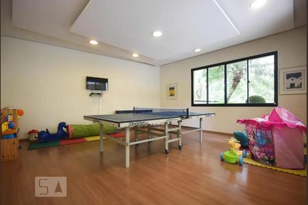 Apartamento à venda com 160m², 3 quartos e 3 vagas Apartamento à venda com 160m², 3 quartos e 3 vagasBrinquedoteca