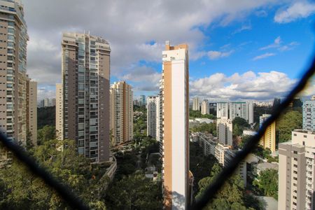 Apartamento à venda com 160m², 3 quartos e 3 vagas Apartamento à venda com 160m², 3 quartos e 3 vagasVista Varanda Suíte 2