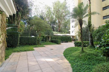 Apartamento à venda com 160m², 3 quartos e 3 vagas Apartamento à venda com 160m², 3 quartos e 3 vagasÁrea comum