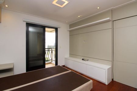 Apartamento à venda com 160m², 3 quartos e 3 vagas Apartamento à venda com 160m², 3 quartos e 3 vagasSuíte 2