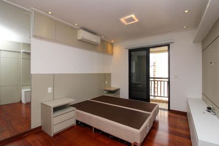 Apartamento à venda com 160m², 3 quartos e 3 vagas Apartamento à venda com 160m², 3 quartos e 3 vagasSuíte 2