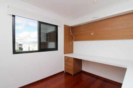 Apartamento à venda com 160m², 3 quartos e 3 vagas Apartamento à venda com 160m², 3 quartos e 3 vagasQuarto