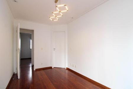 Apartamento à venda com 160m², 3 quartos e 3 vagas Apartamento à venda com 160m², 3 quartos e 3 vagasSala de Jantar