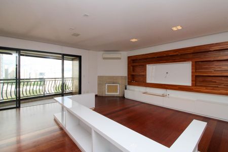 Apartamento à venda com 160m², 3 quartos e 3 vagas Apartamento à venda com 160m², 3 quartos e 3 vagasSala