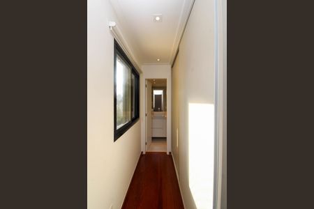 Apartamento à venda com 160m², 3 quartos e 3 vagas Apartamento à venda com 160m², 3 quartos e 3 vagasSuíte 2