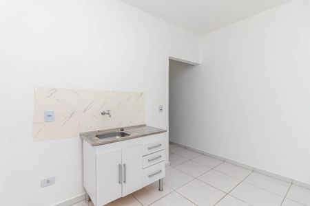 Cozinha de casa para alugar com 1 quarto, 25m² em Sítio do Morro, São Paulo