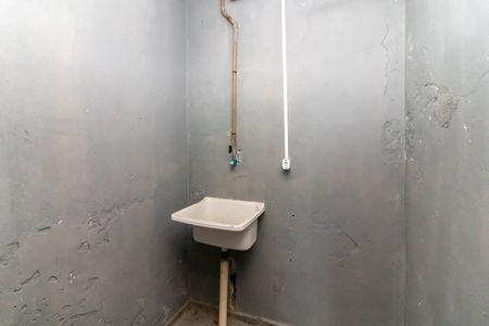Casa para alugar com 25m², 1 quarto e sem vagaÁrea de Serviço