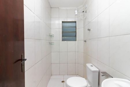 Banheiro de casa para alugar com 1 quarto, 25m² em Sítio do Morro, São Paulo