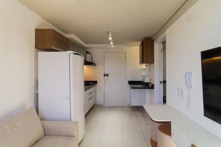 Apartamento para alugar com 1 quarto, 27m² em Parque Industrial Tomas Edson, São Paulo