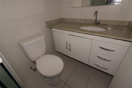 Apartamento para alugar com 63m², 2 quartos e 1 vagaBanheiro da Suíte 1