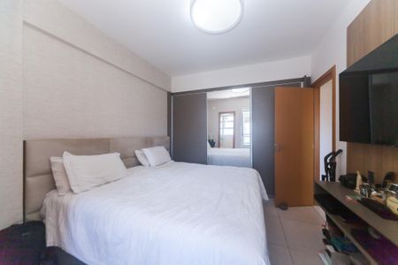 Apartamento à venda com 74m², 2 quartos e 2 vagas Apartamento à venda com 74m², 2 quartos e 2 vagassuite 2