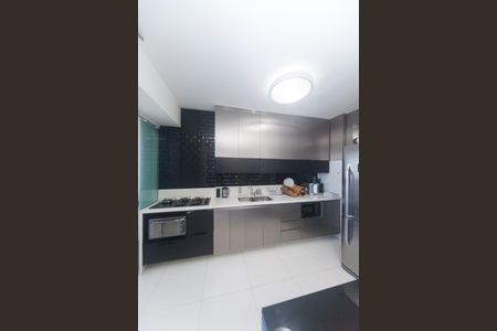 Apartamento à venda com 74m², 2 quartos e 2 vagas Apartamento à venda com 74m², 2 quartos e 2 vagasCozinha