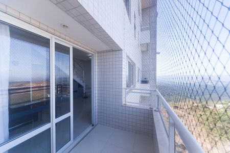 Apartamento à venda com 74m², 2 quartos e 2 vagas Apartamento à venda com 74m², 2 quartos e 2 vagasVaranda da Sala