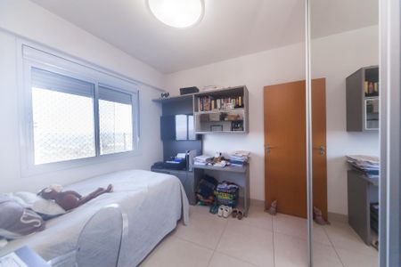 Apartamento à venda com 74m², 2 quartos e 2 vagas Apartamento à venda com 74m², 2 quartos e 2 vagassuite 1