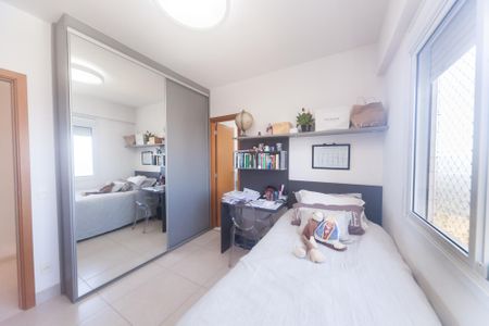 Apartamento à venda com 74m², 2 quartos e 2 vagas Apartamento à venda com 74m², 2 quartos e 2 vagassuite 1