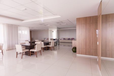 Apartamento à venda com 74m², 2 quartos e 2 vagas Apartamento à venda com 74m², 2 quartos e 2 vagasÁrea comum - Salão de festas
