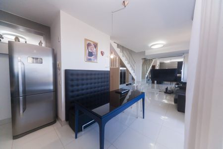 Apartamento à venda com 74m², 2 quartos e 2 vagas Apartamento à venda com 74m², 2 quartos e 2 vagasSala de Jantar