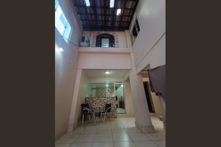 Casa para alugar com 334m², 5 quartos e 3 vagas