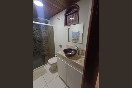 Casa para alugar com 334m², 5 quartos e 3 vagas