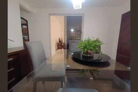 Casa para alugar com 334m², 5 quartos e 3 vagas