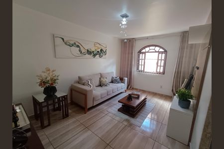 Casa para alugar com 334m², 5 quartos e 3 vagas