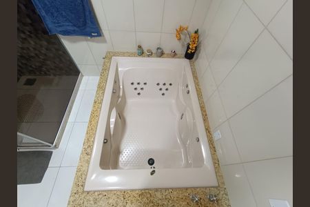 Casa para alugar com 334m², 5 quartos e 3 vagas