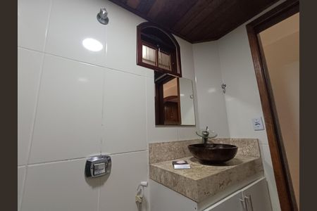 Casa para alugar com 334m², 5 quartos e 3 vagas