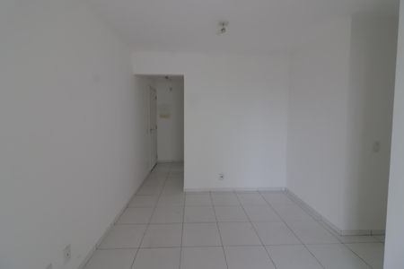 Sala de apartamento para alugar com 2 quartos, 53m² em Presidente Altino, Osasco
