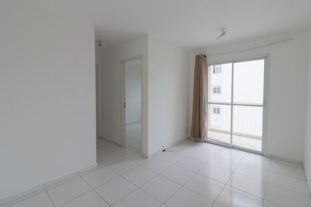 Sala de apartamento para alugar com 2 quartos, 53m² em Presidente Altino, Osasco