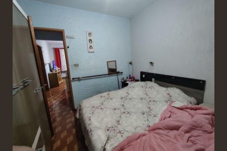 Casa à venda com 200m², 2 quartos e 2 vagas Casa à venda com 200m², 2 quartos e 2 vagasQuarto 2