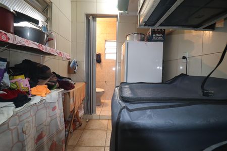 Casa à venda com 200m², 2 quartos e 2 vagasÁrea de Serviço