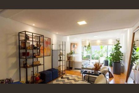 Casa de Condomínio à venda com 3 quartos, 272m² em Jardim Vila Mariana, São Paulo