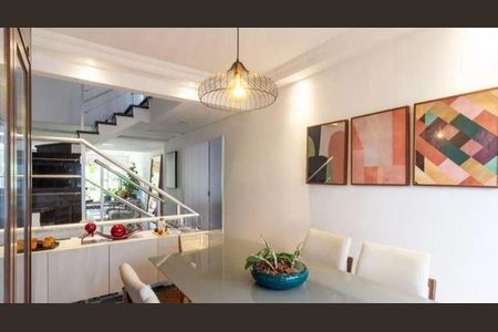 Casa de Condomínio à venda com 3 quartos, 272m² em Jardim Vila Mariana, São Paulo