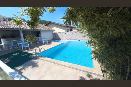 Casa de condomínio para alugar com 120m², 3 quartos e 2 vagasÁrea externa