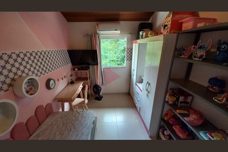 Casa de condomínio para alugar com 120m², 3 quartos e 2 vagasQuarto