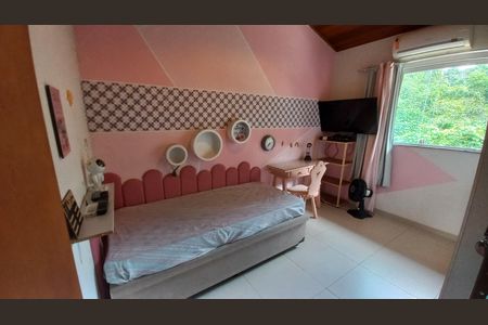 Casa de condomínio para alugar com 120m², 3 quartos e 2 vagasQuarto 