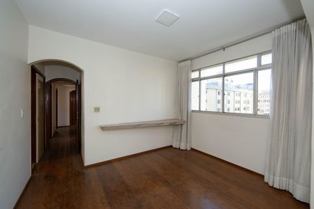 SALA de apartamento à venda com 4 quartos, 150m² em Savassi, Belo Horizonte
