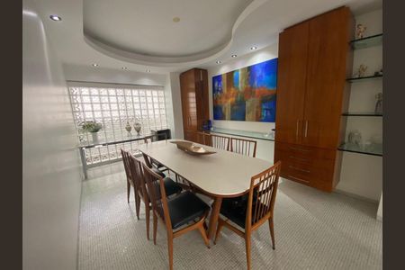Apartamento à venda com 2 quartos, 148m² em Bela Vista, São Paulo