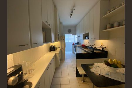 Apartamento à venda com 2 quartos, 148m² em Bela Vista, São Paulo
