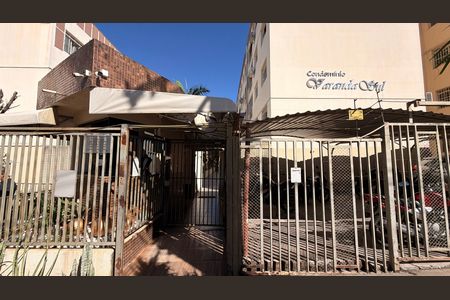Apartamento para alugar com 70m², 3 quartos e 1 vaga Apartamento para alugar com 70m², 3 quartos e 1 vagaFachada