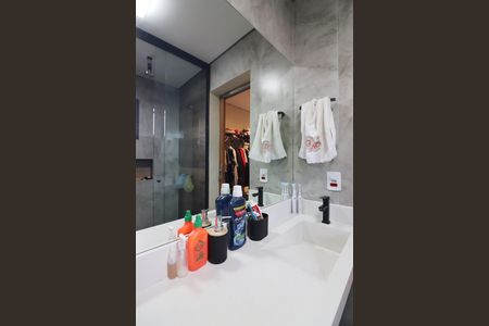 Casa à venda com 200m², 3 quartos e 2 vagasQuarto 2 - Suíte Banheiro 