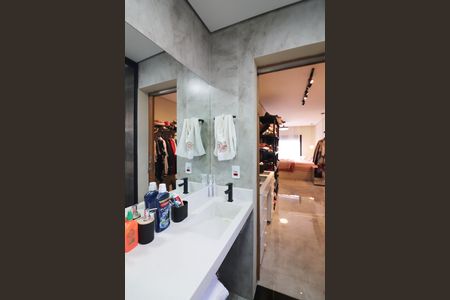 Casa à venda com 200m², 3 quartos e 2 vagasQuarto 2 - Suíte Banheiro 