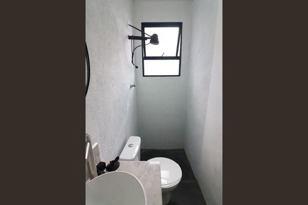 Casa à venda com 200m², 3 quartos e 2 vagasBanheiro de serviço