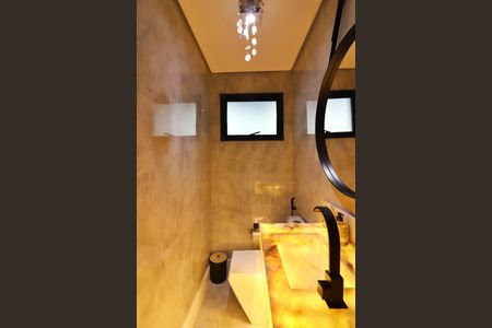 Casa à venda com 200m², 3 quartos e 2 vagasLavabo 