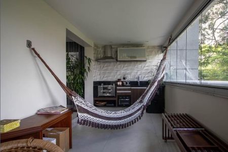 Apartamento à venda com 197m², 3 quartos e 3 vagas