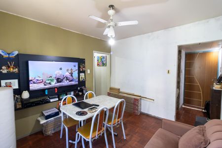 Sala de apartamento à venda com 2 quartos, 60m² em Cristal, Porto Alegre