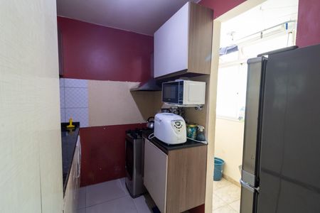 Cozinha de apartamento à venda com 2 quartos, 60m² em Cristal, Porto Alegre