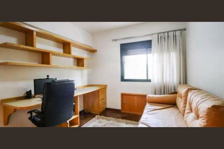 Apartamento à venda com 3 quartos, 220m² em Morumbi, São Paulo