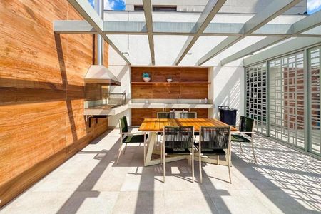 Studio para alugar com 19m², 1 quarto e sem vaga Studio para alugar com 19m², 1 quarto e sem vagaVaranda