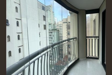 Apartamento à venda com 90m², 2 quartos e 2 vagas Apartamento à venda com 90m², 2 quartos e 2 vagasVaranda